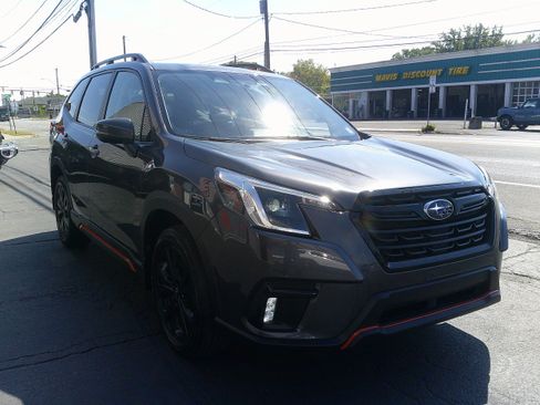 Used 2023 Subaru Forester Sport image 8