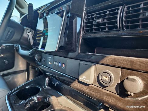 Used 2023 Chevrolet Express 2500 Extended image 41