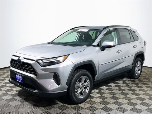 Certified 2023 Toyota RAV4 LE image 4