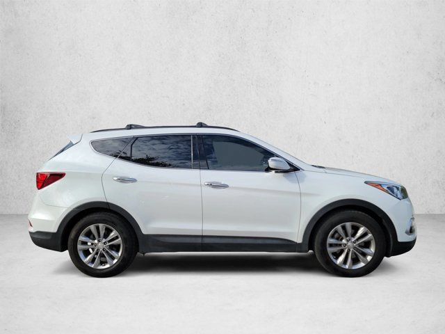 Used 2018 Hyundai Santa Fe Sport 2.0T FWD image 4