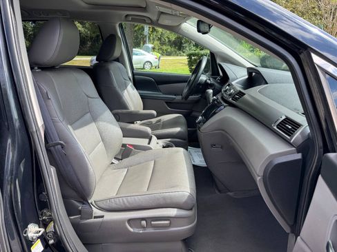 Used 2015 Honda Odyssey EX-L image 18