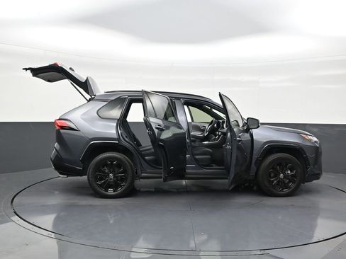 Used 2023 Toyota RAV4 SE AWD/4WD image 30