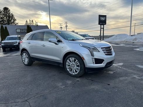 Used 2019 Cadillac XT5 Premium Luxury image 10