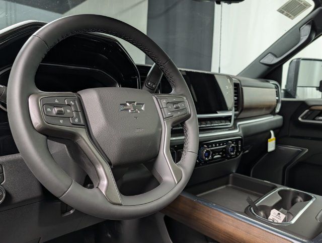 New 2026 Chevrolet Silverado 3500 High Country w/ Midnight Edition AWD/4WD image 21