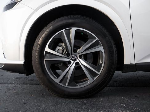 Used 2024 Lexus RX 350 Premium image 7