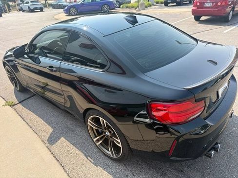 Used 2018 BMW M2 RWD image 5