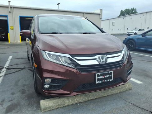 Used 2018 Honda Odyssey EX-L image 9