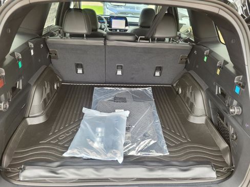 New 2026 Subaru Outback Touring XT AWD/4WD image 18
