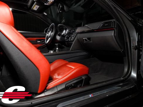 Used 2015 BMW M4 Coupe image 28