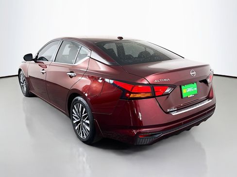 Used 2023 Nissan Altima 2.5 SV FWD image 7