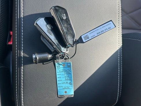 New 2026 Volkswagen Atlas Cross Sport SE image 62