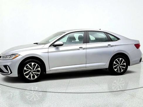 Used 2025 Volkswagen Jetta S FWD image 8