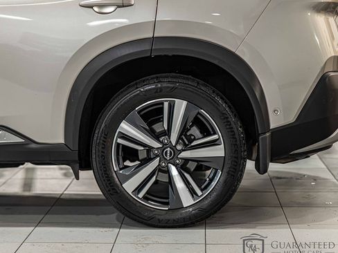 Used 2023 Nissan Rogue Platinum w/ Platinum Premium Package image 8