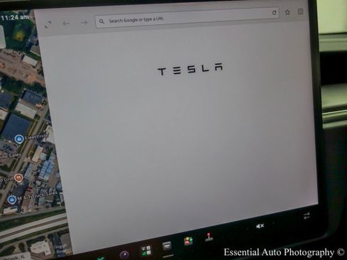 Used 2023 Tesla Model S Plaid AWD/4WD image 27