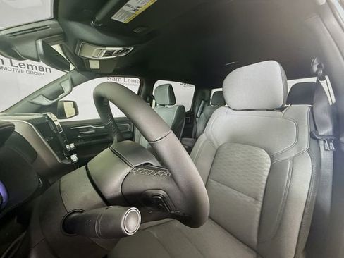 New 2026 RAM 1500 4x4 Crew Cab image 21