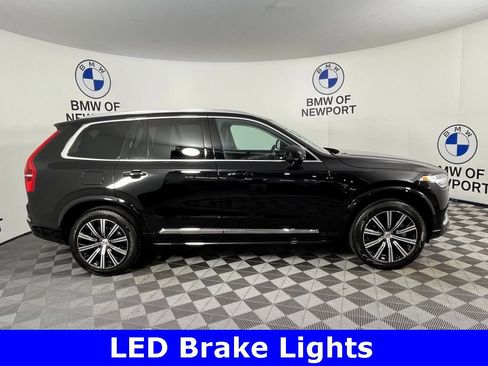Used 2025 Volvo XC90 B5 Core image 8
