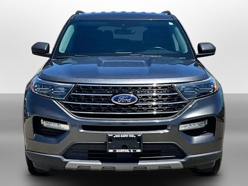 Used 2020 Ford Explorer XLT w/ Equipment Group 202A RWD image 3