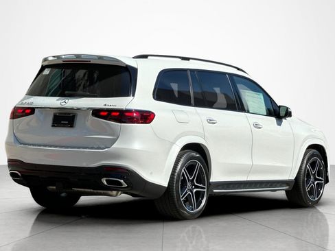 New 2026 Mercedes-Benz GLS 450 4MATIC image 5