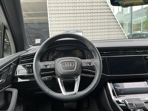 Used 2026 Audi Q7 3.0T Premium Plus w/ Premium Plus Package AWD/4WD image 10