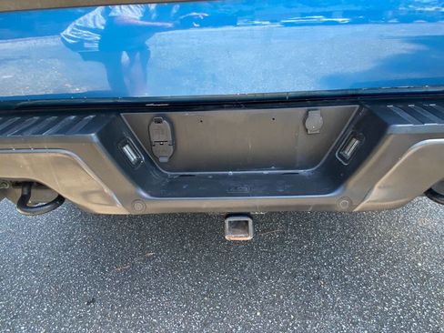 Used 2020 Ford F150 Raptor w/ Equipment Group 801A Mid AWD/4WD image 39