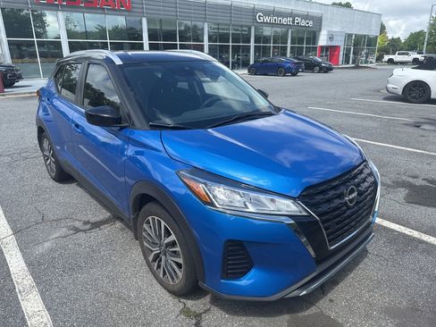 Used 2023 Nissan Kicks SV FWD image 5