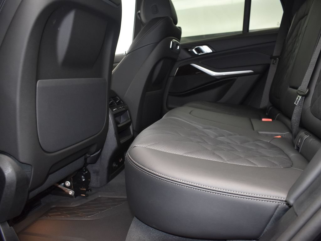 Certified 2026 BMW X5 sDrive40i RWD image 14