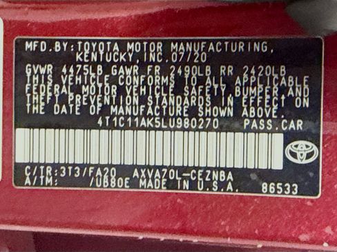 Used 2020 Toyota Camry LE image 39