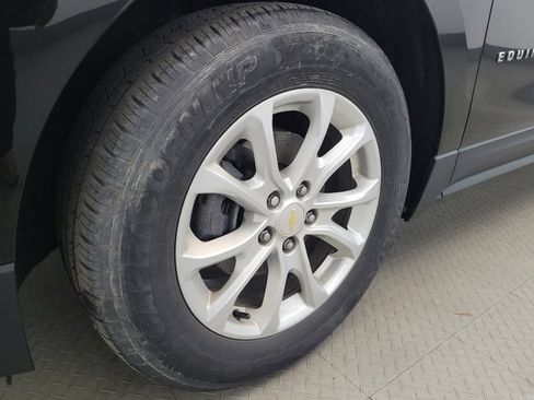 Used 2019 Chevrolet Equinox LS FWD image 31