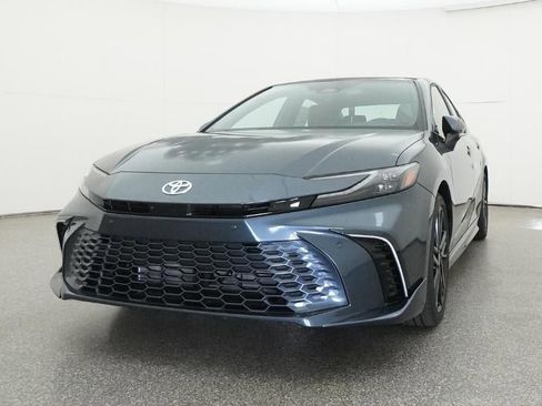 New 2026 Toyota Camry XSE FWD image 32