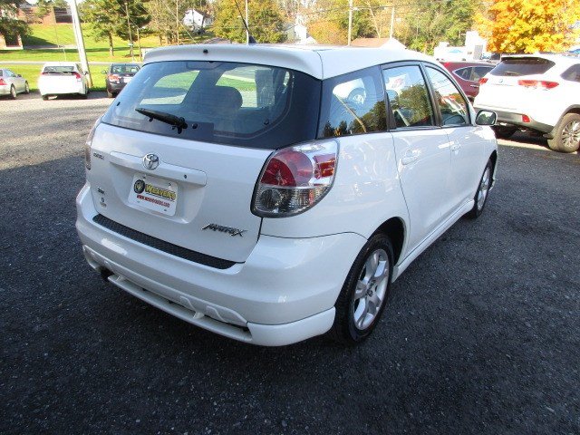 Used 2008 Toyota Matrix XR FWD image 9