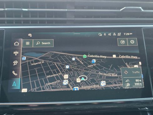 Used 2025 Audi Q7 3.0T Premium Plus image 6