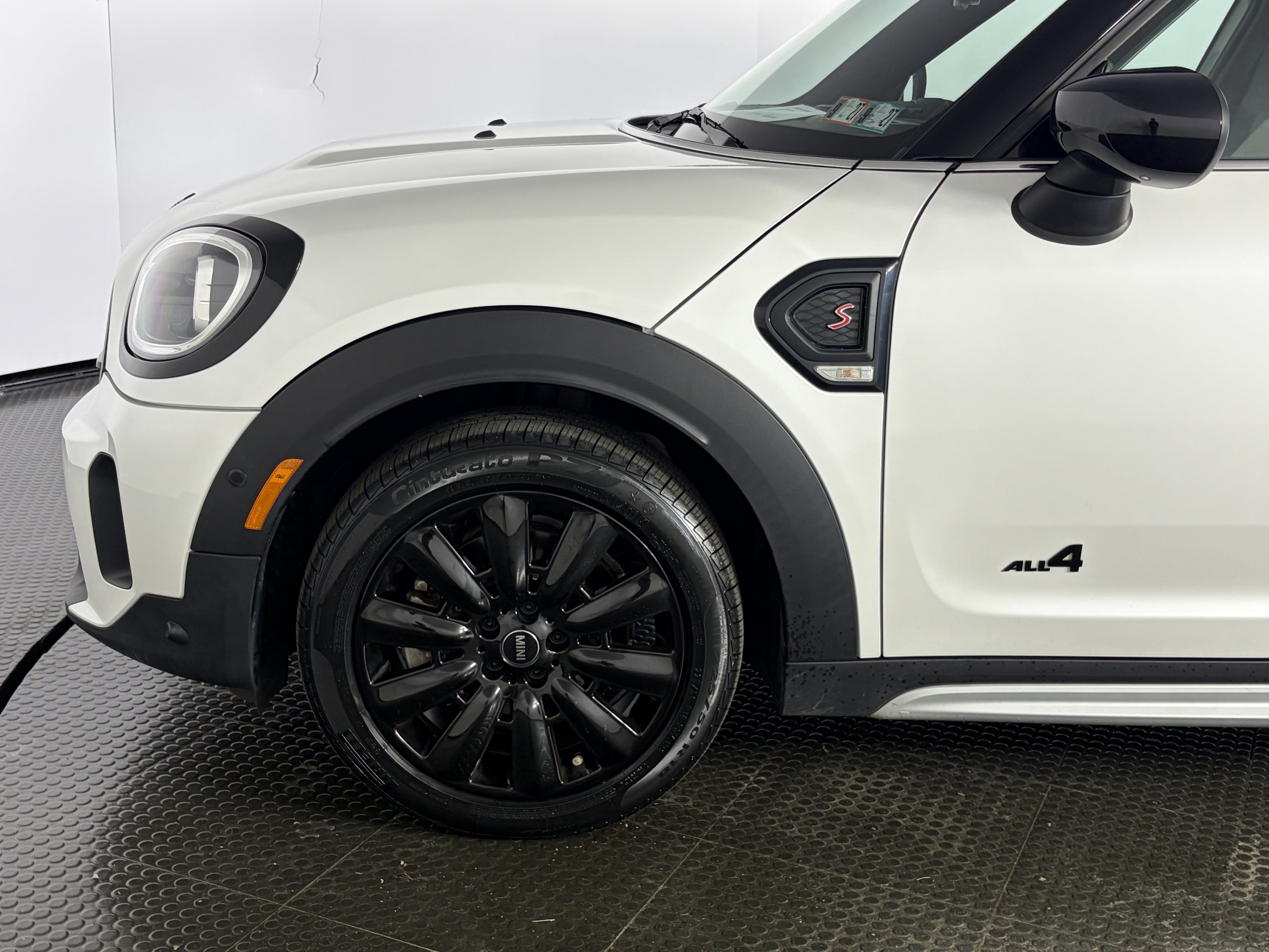 Used 2024 MINI Cooper Countryman S AWD/4WD image 4