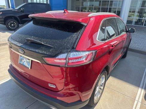 Used 2020 Ford Edge SEL w/ Convenience Package FWD image 4