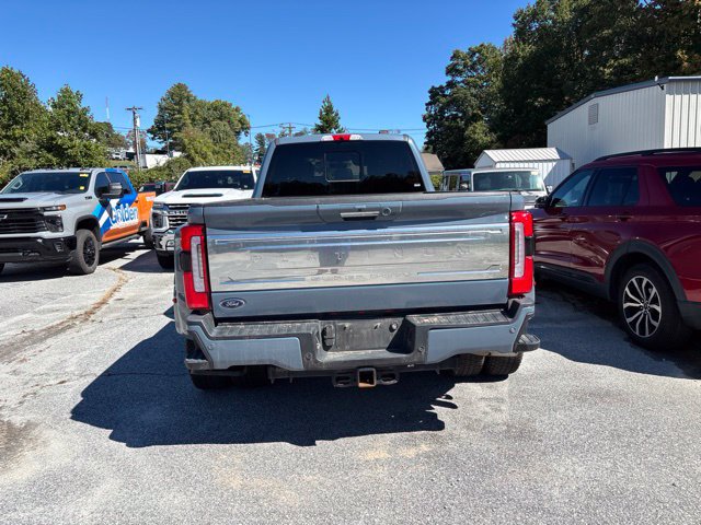 Used 2023 Ford F350 Platinum AWD/4WD image 7