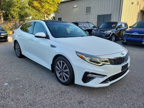 Used 2019 Kia Optima LX w/ LX Premium Package FWD image 5
