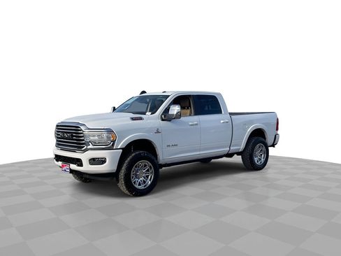 Used 2023 RAM 3500 Limited image 4
