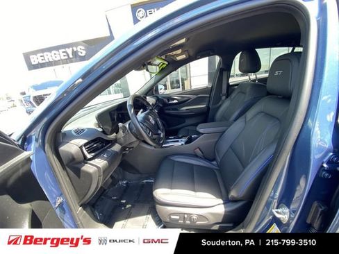 Certified 2026 Buick Envista Sport Touring w/ Convenience I Package FWD image 23