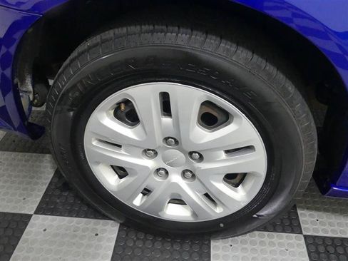 Used 2019 Dodge Grand Caravan SE w/ UConnect Hands-Free Group FWD image 15