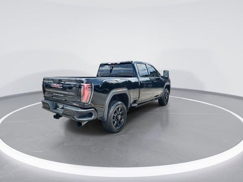 Used 2024 GMC Sierra 2500 AT4 w/ AT4 Preferred Package AWD/4WD image 8