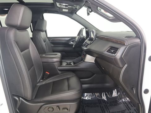 Used 2022 Chevrolet Tahoe LT w/ LT Signature Plus Package AWD/4WD image 14
