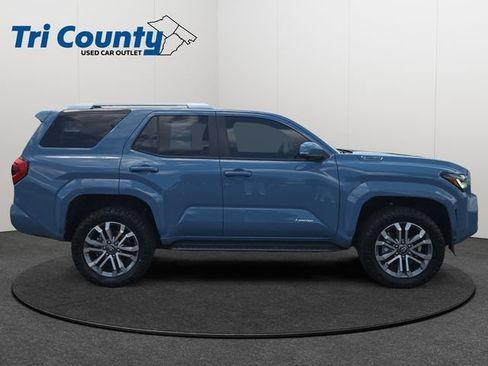 Certified 2026 Toyota 4Runner Limited AWD/4WD image 9