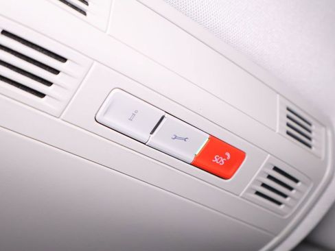 Used 2024 Volkswagen Taos S image 24