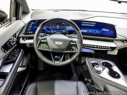 New 2026 Cadillac Optiq Sport 1 image 12