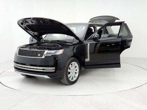 Certified 2024 Land Rover Range Rover SE AWD/4WD image 9