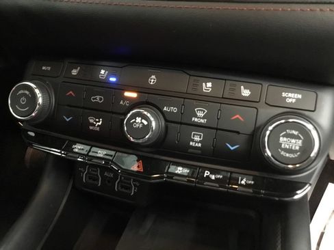 Used 2021 Dodge Durango R/T w/ Trailer Tow Group IV AWD/4WD image 29