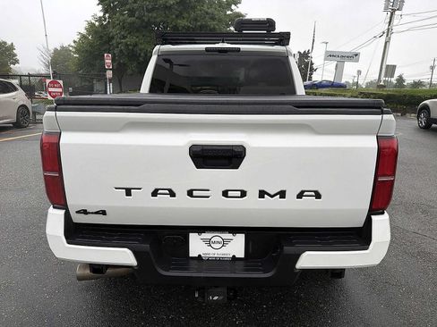 Used 2024 Toyota Tacoma TRD Off-Road AWD/4WD image 13