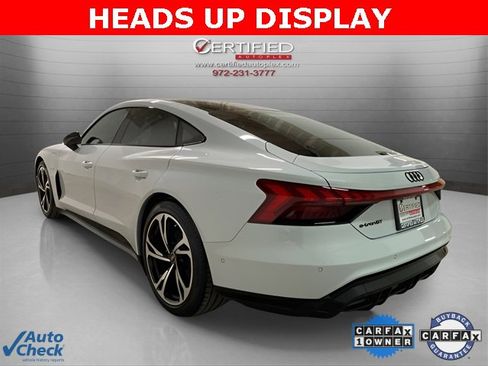 Used 2024 Audi e-tron GT Prestige w/ Prestige Package image 4