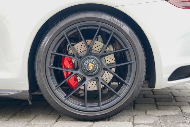 Used 2018 Porsche 911 Targa 4 GTS AWD/4WD image 17
