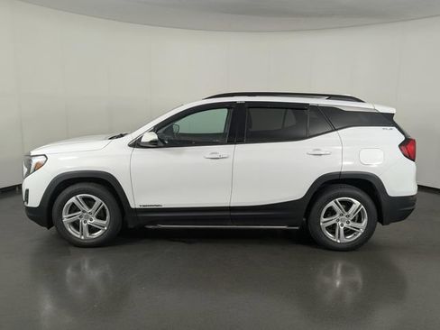Used 2018 GMC Terrain SLE w/ GMC Pro Grade Package AWD/4WD image 5