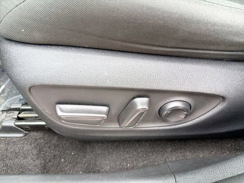 Used 2024 Toyota RAV4 XLE FWD image 16
